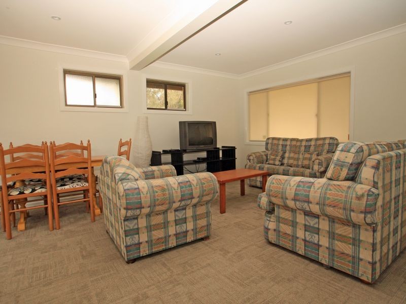 12 Lakeland Avenue, Berrara NSW 2540