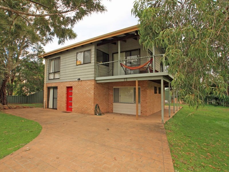 12 Lakeland Avenue, Berrara NSW 2540