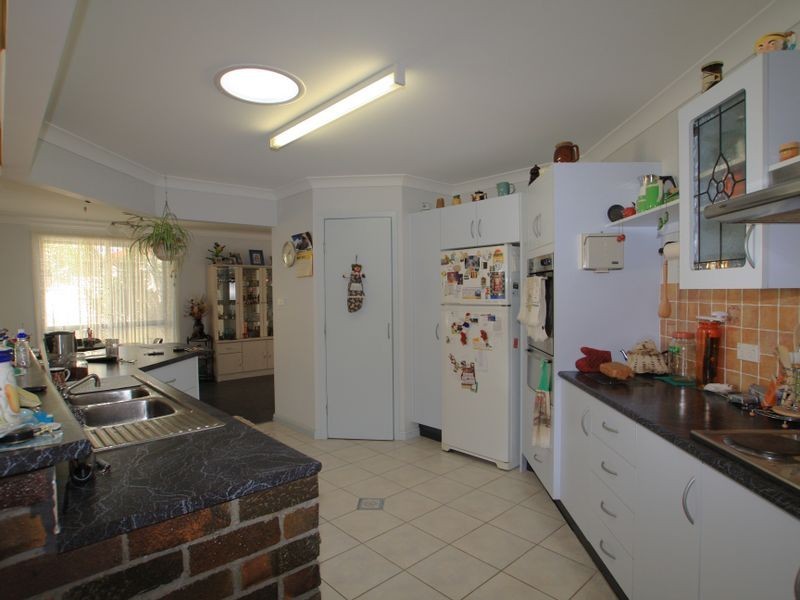 14 Inlet Avenue, Sussex Inlet NSW 2540