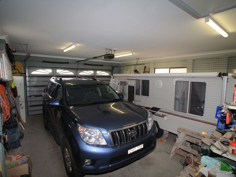 14 Inlet Avenue, Sussex Inlet NSW 2540