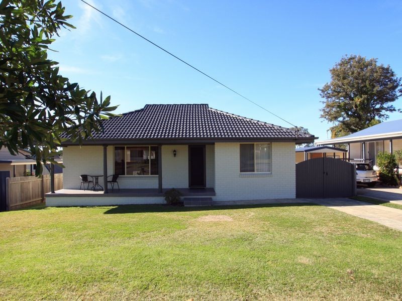 71 Sussex Inlet Road, Sussex Inlet NSW 2540