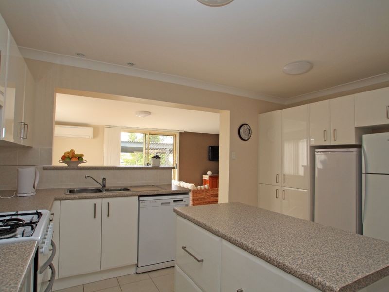 71 Sussex Inlet Road, Sussex Inlet NSW 2540