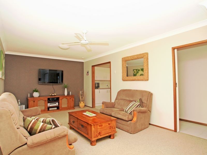 71 Sussex Inlet Road, Sussex Inlet NSW 2540