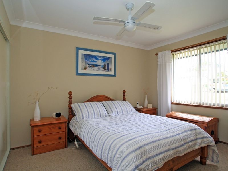 71 Sussex Inlet Road, Sussex Inlet NSW 2540
