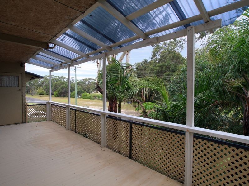27 Edgewater Avenue, Sussex Inlet NSW 2540