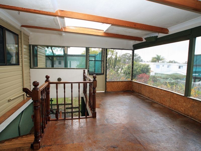 27 Edgewater Avenue, Sussex Inlet NSW 2540