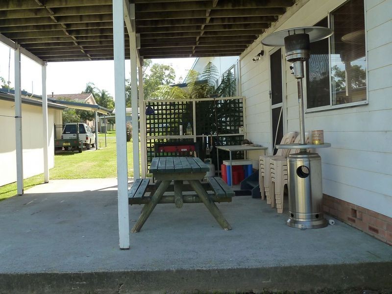14 Ocean View Road, Sussex Inlet NSW 2540