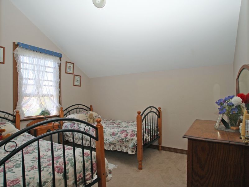 7 Marlin Place, Sussex Inlet NSW 2540