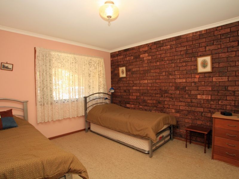 13 Edgewater Avenue, Sussex Inlet NSW 2540
