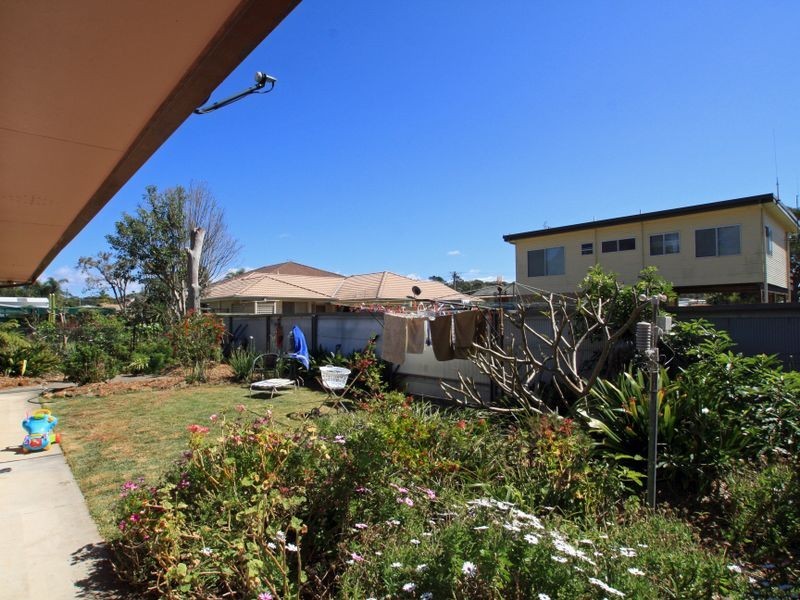 13 Edgewater Avenue, Sussex Inlet NSW 2540