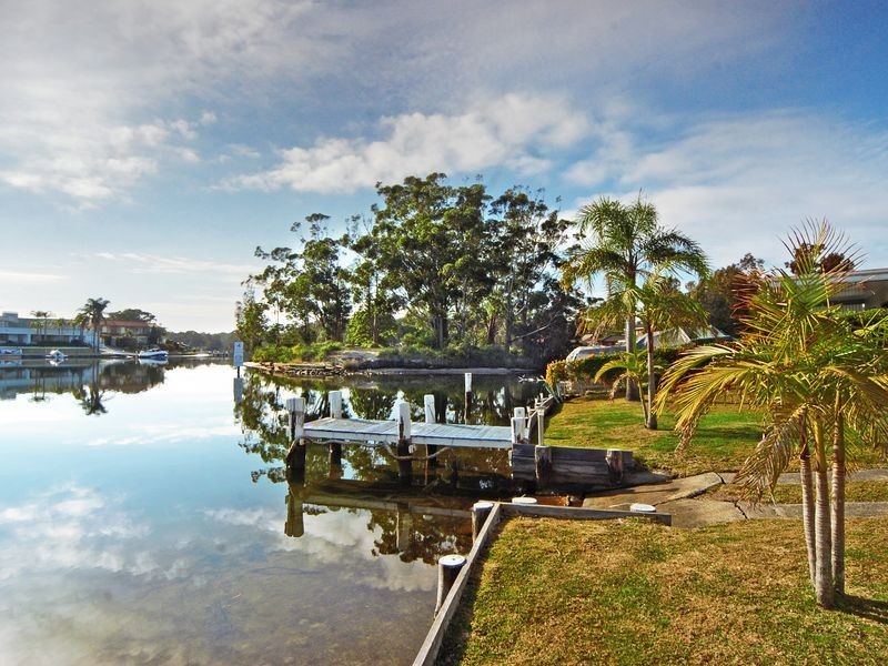 67 Cater Crescent, Sussex Inlet NSW 2540