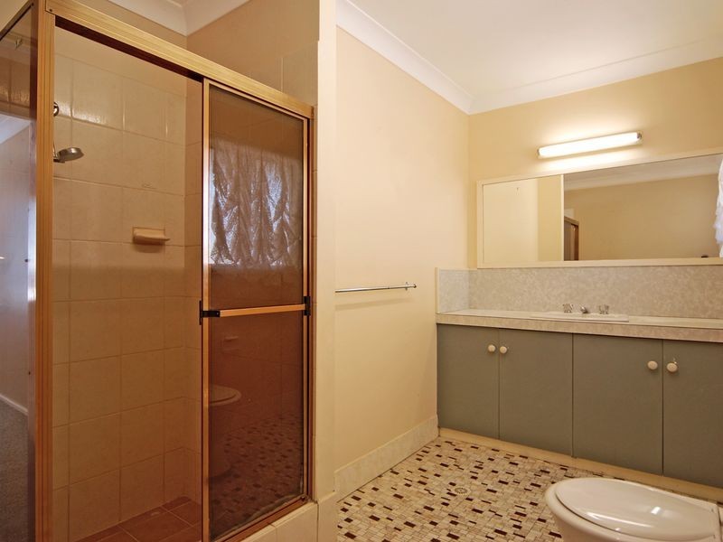 67 Cater Crescent, Sussex Inlet NSW 2540