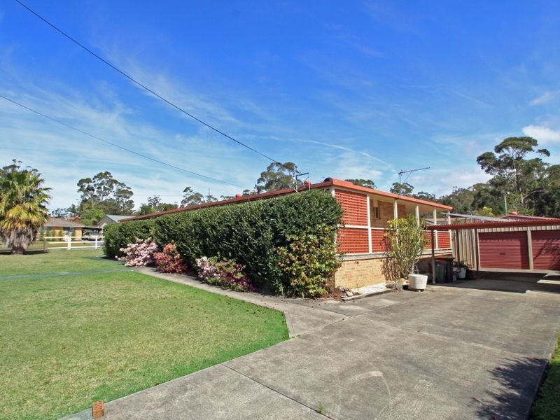 11 Suncrest Avenue, Sussex Inlet NSW 2540