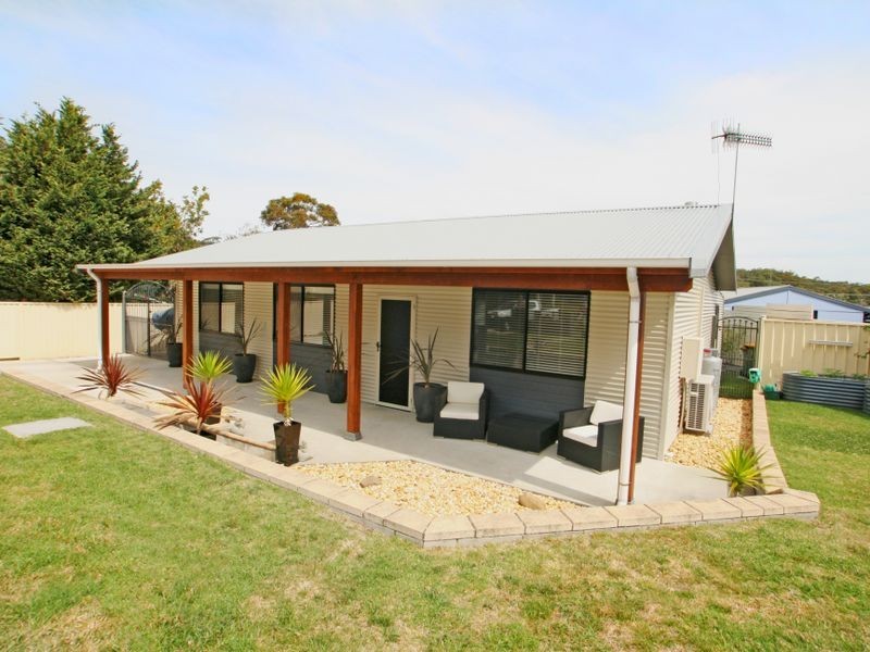 4 Ainsdale Street, Sussex Inlet NSW 2540