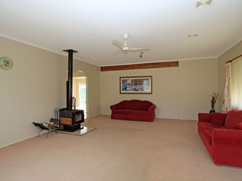 50 Glanville Road, Sussex Inlet NSW 2540