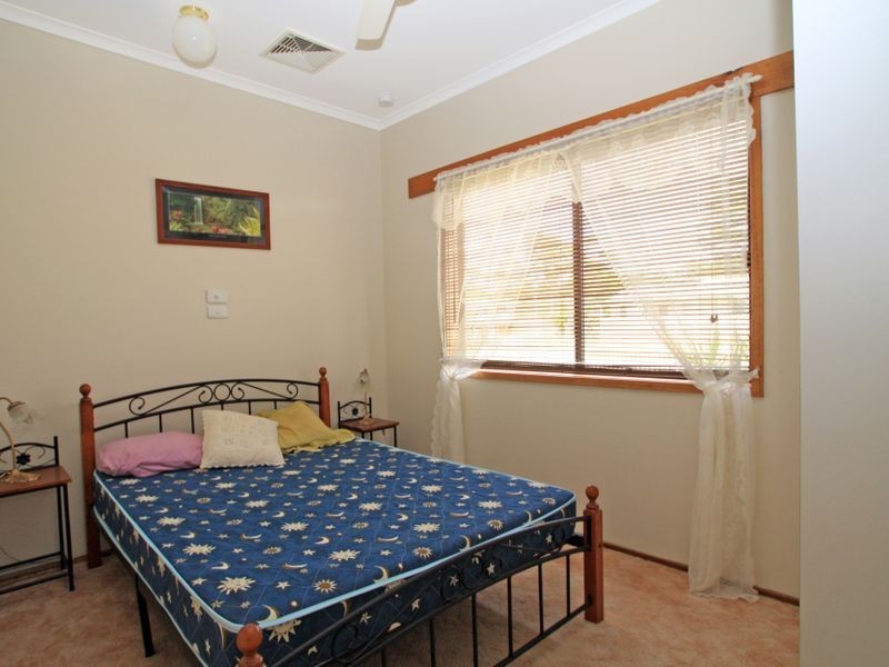 50 Glanville Road, Sussex Inlet NSW 2540