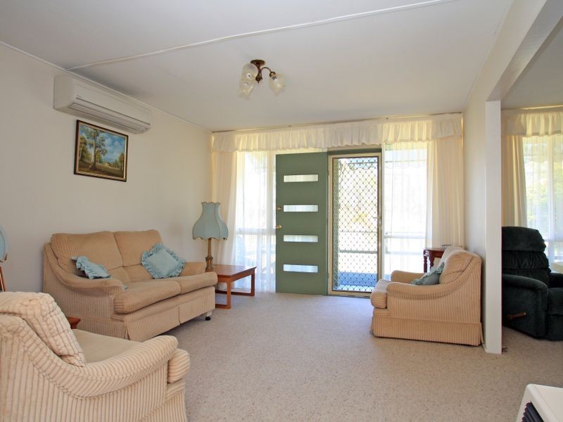 16 Wunda Avenue, Sussex Inlet NSW 2540