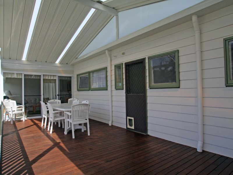 16 Wunda Avenue, Sussex Inlet NSW 2540