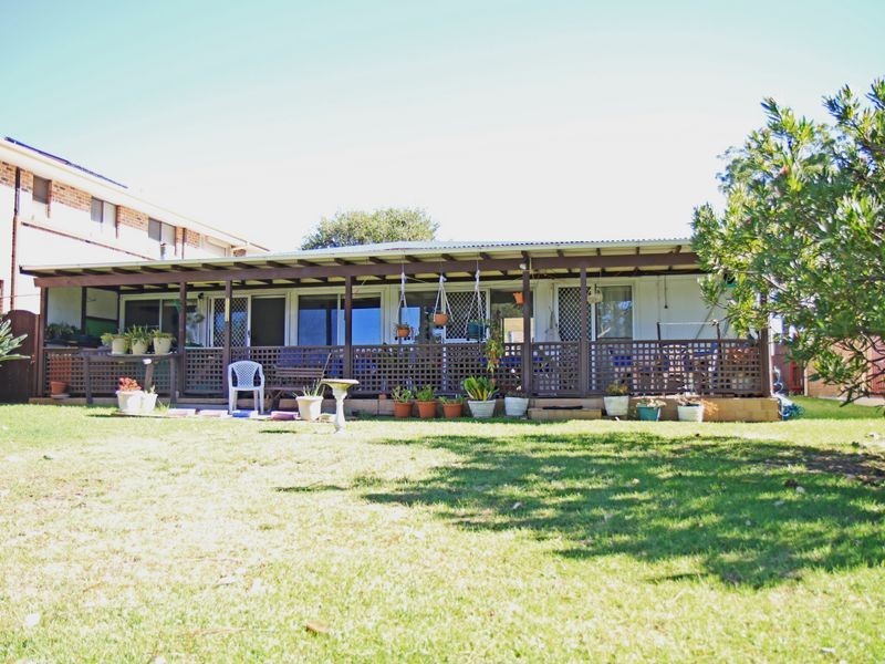 49 Sussex Inlet Rd, Sussex Inlet NSW 2540