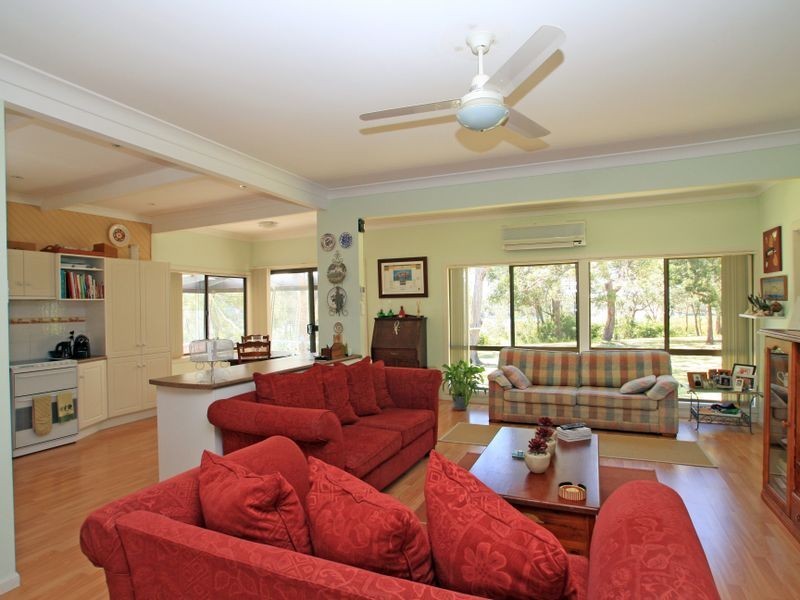 8 Ethel Avenue, Sussex Inlet NSW 2540