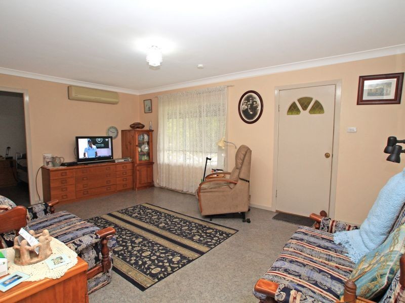 16 Ray Street, Sussex Inlet NSW 2540