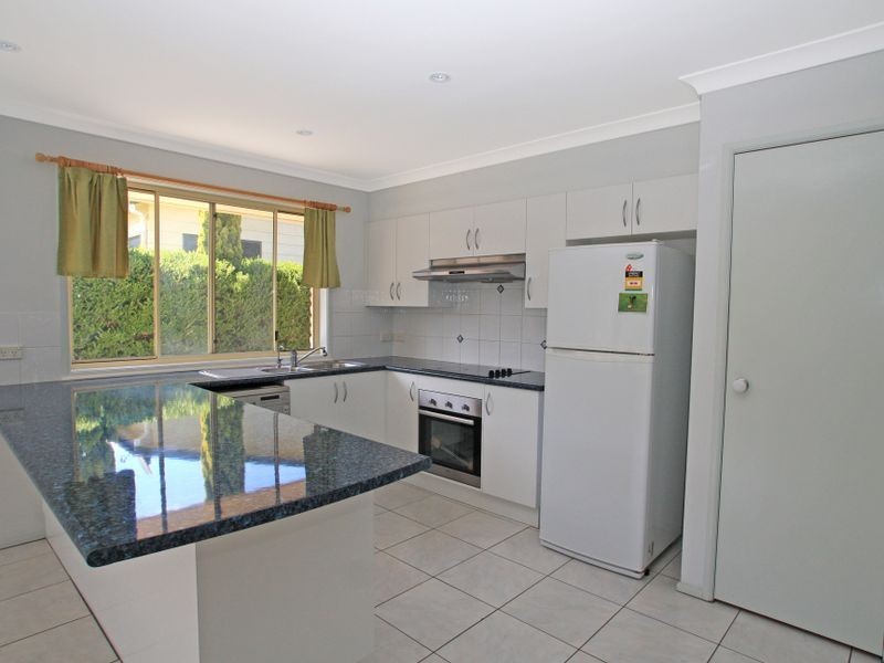 94 Suncrest Avenue, Sussex Inlet NSW 2540