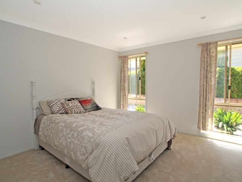 94 Suncrest Avenue, Sussex Inlet NSW 2540