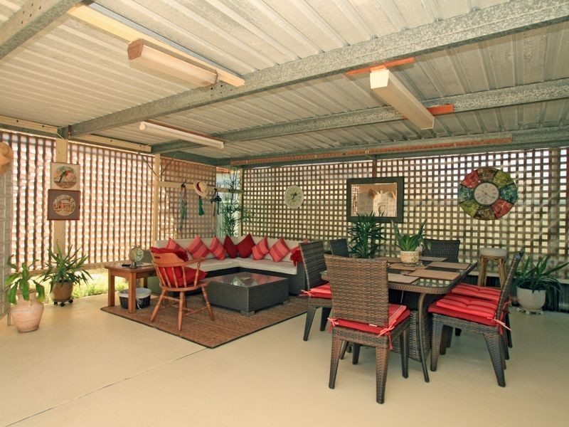 16 Lagoon Crescent, Sussex Inlet NSW 2540