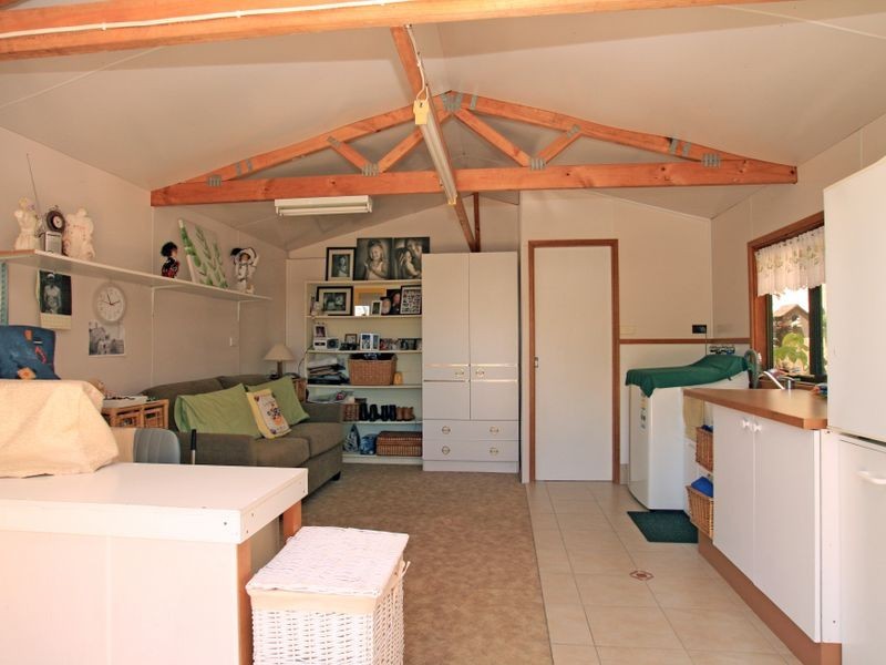 16 Lagoon Crescent, Sussex Inlet NSW 2540