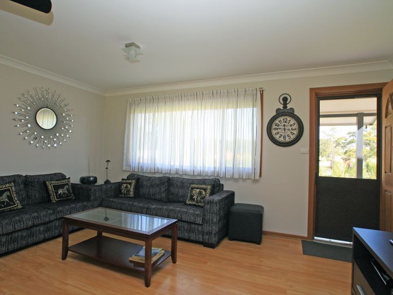 14 Suncrest Avenue, Sussex Inlet NSW 2540