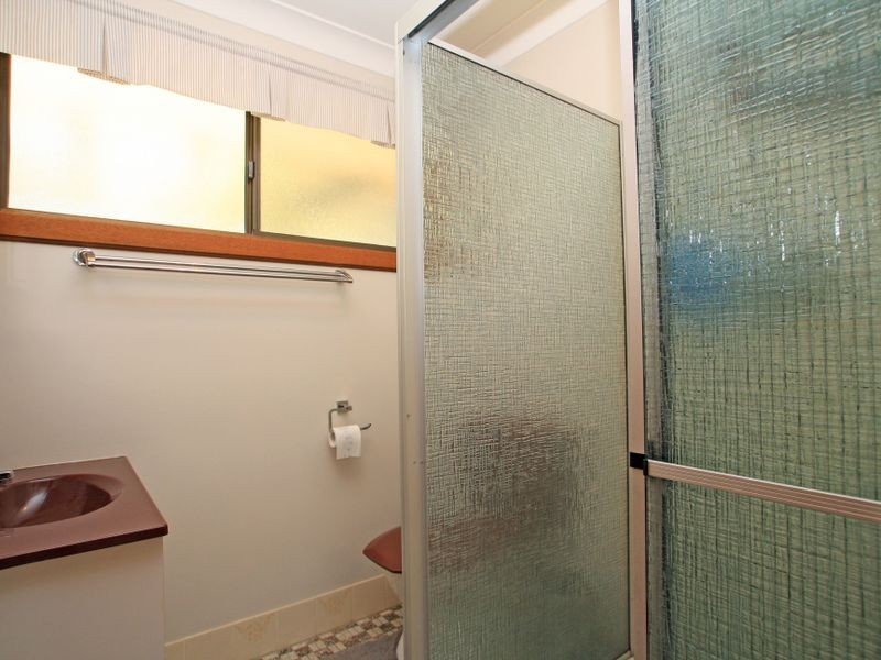 14 Suncrest Avenue, Sussex Inlet NSW 2540