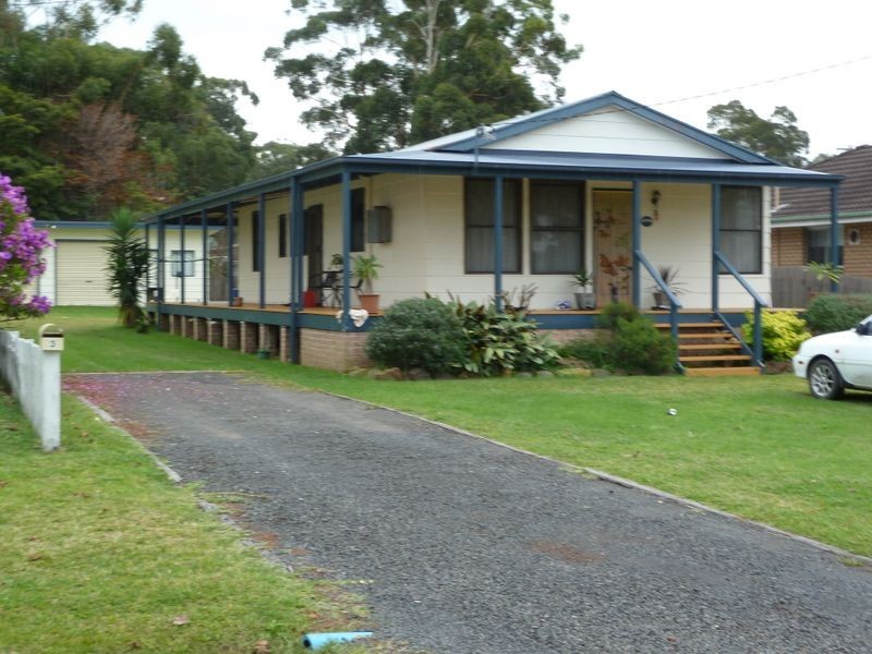 3 Ocean View Road, Sussex Inlet NSW 2540