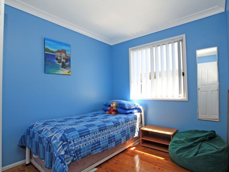 30 Ray Street, Sussex Inlet NSW 2540