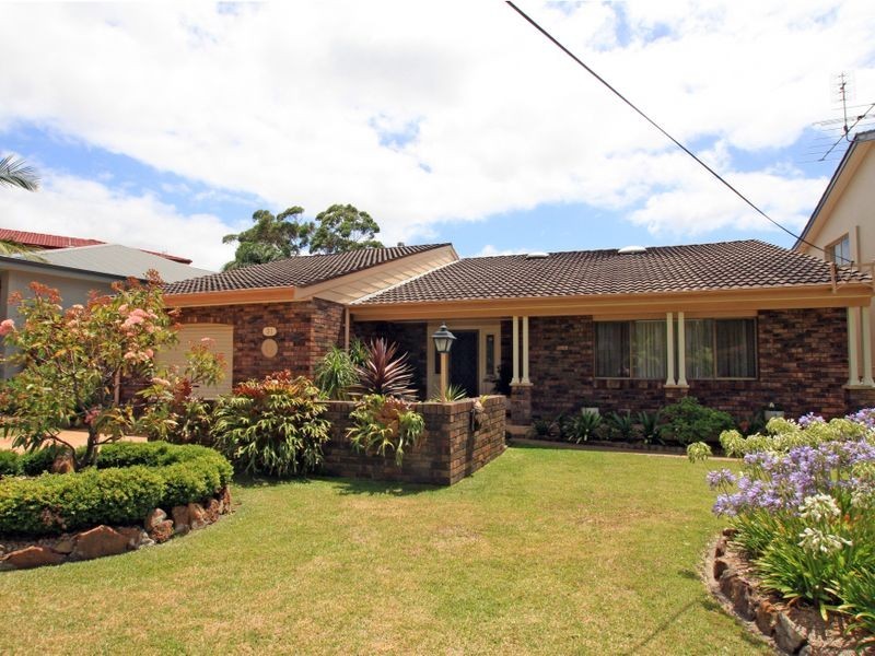 31 Cater Crescent, Sussex Inlet NSW 2540