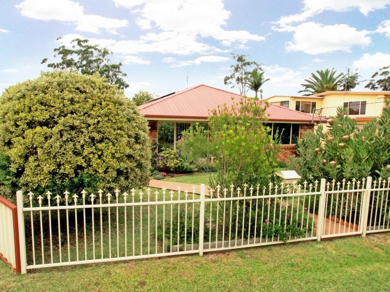 22 Government Road, Sussex Inlet NSW 2540