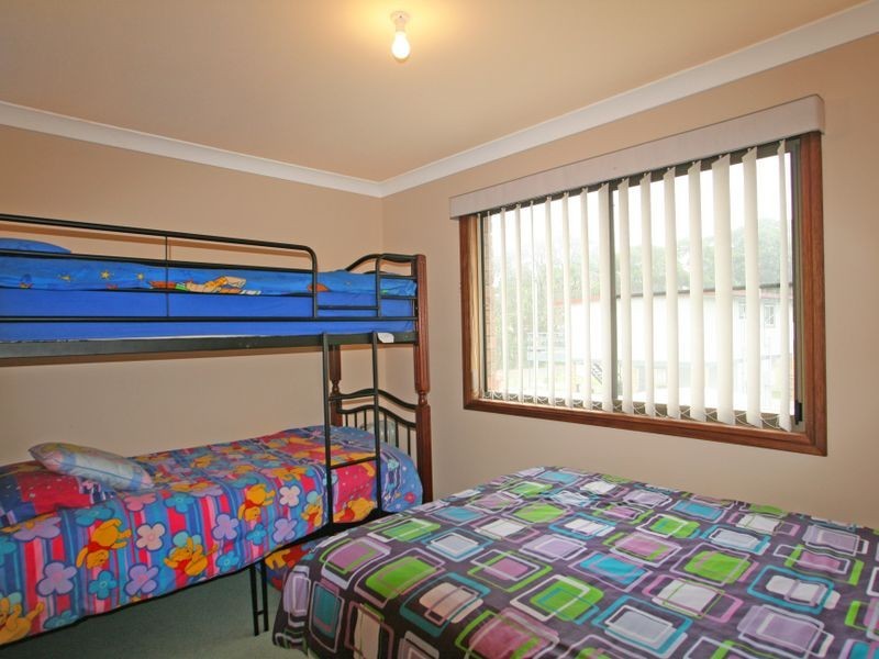 11 Greentree Avenue, Sussex Inlet NSW 2540