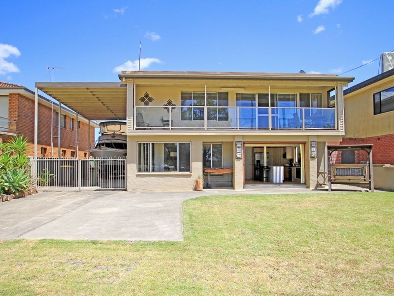 5 Edgewater Avenue, Sussex Inlet NSW 2540