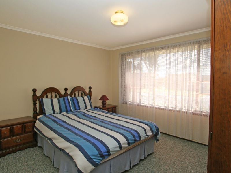 68 Jacobs Drive, Sussex Inlet NSW 2540