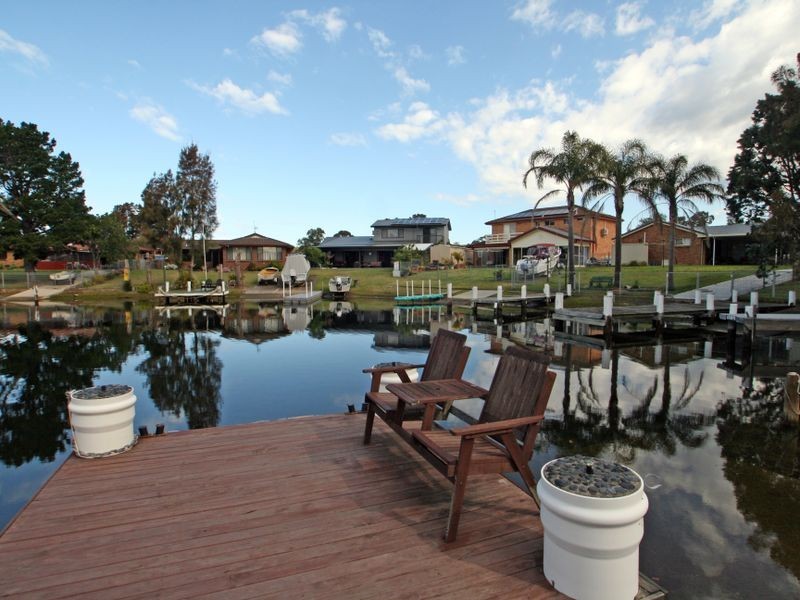68 Jacobs Drive, Sussex Inlet NSW 2540