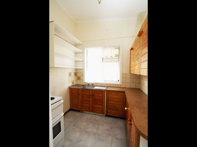 40 Government Road, Sussex Inlet NSW 2540