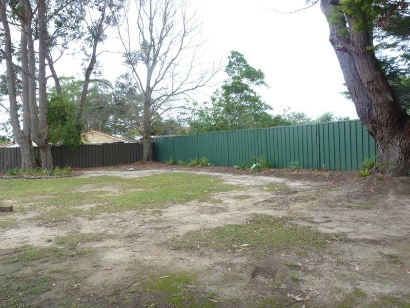 2 Suncrest Ave, Sussex Inlet NSW 2540