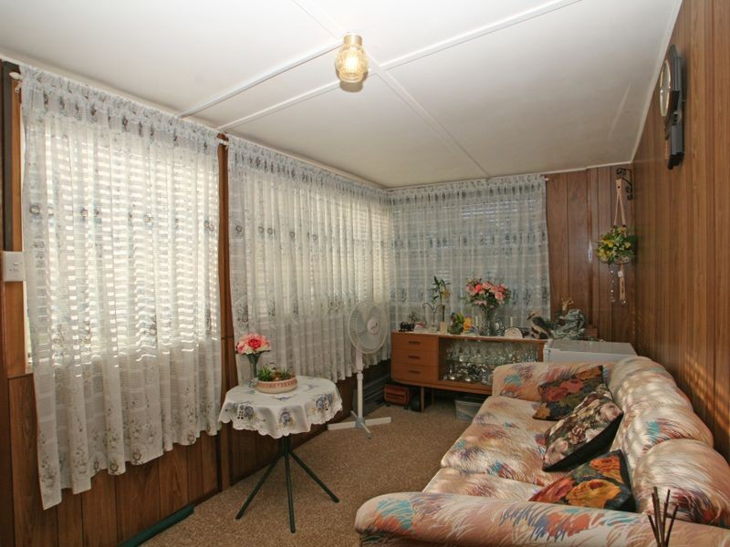 69 River Road, Sussex Inlet NSW 2540