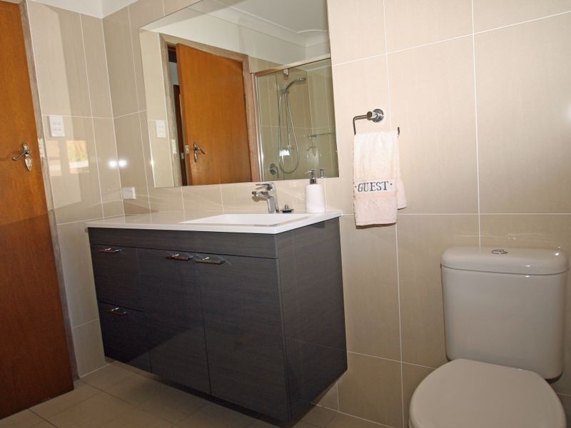 7 Lagoon Crescent, Sussex Inlet NSW 2540