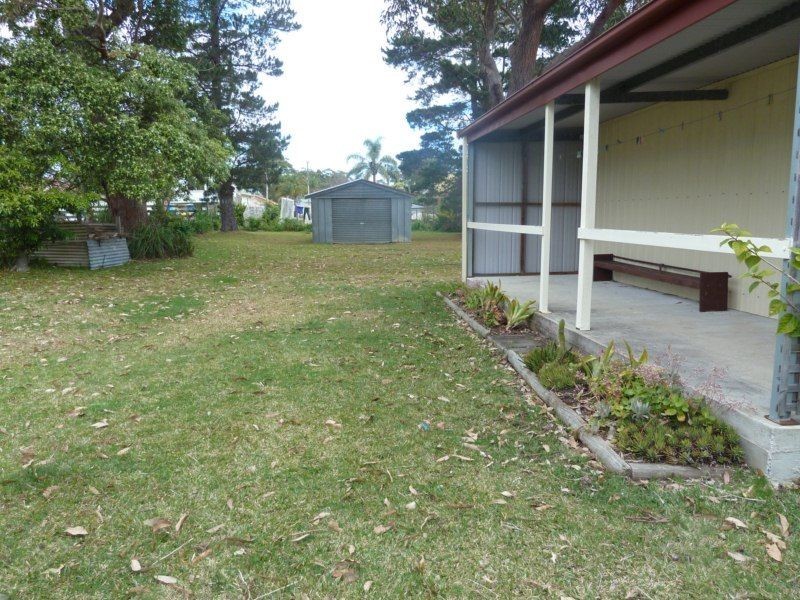 8 Banksia Street, Sussex Inlet NSW 2540