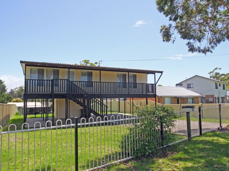 15 Ray Street, Sussex Inlet NSW 2540