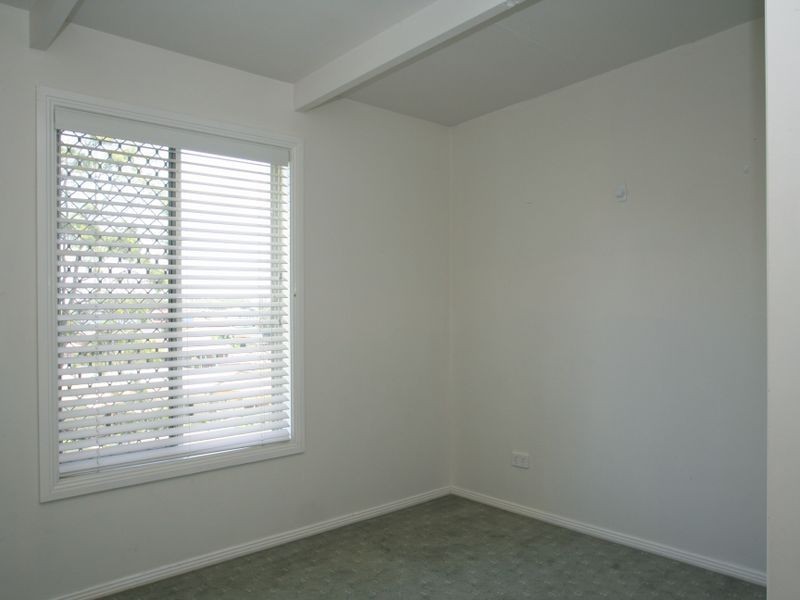 15 Ray Street, Sussex Inlet NSW 2540