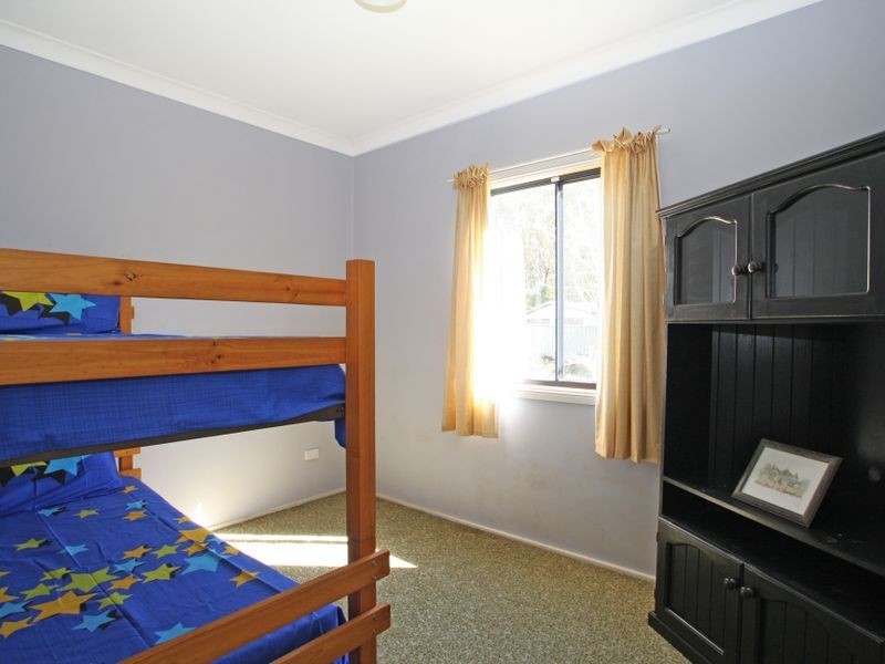 1 Pope Avenue, Berrara NSW 2540