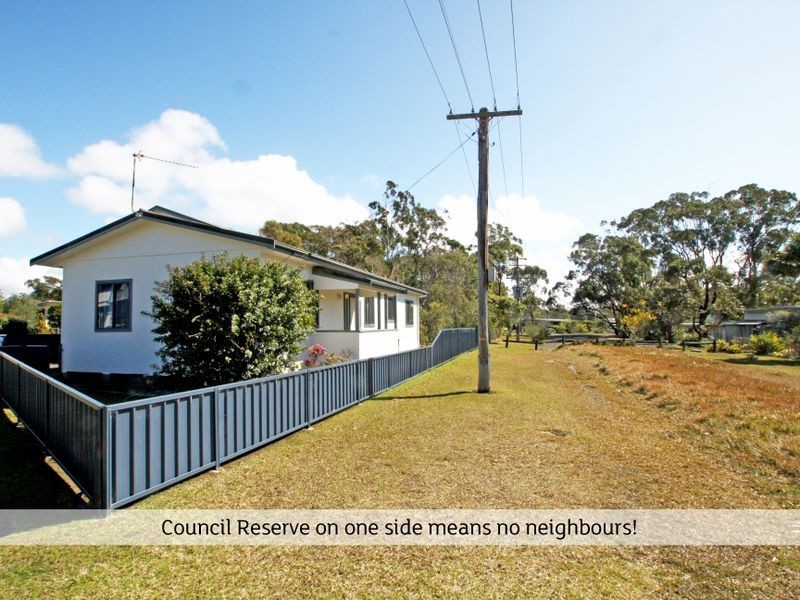 1 Pope Avenue, Berrara NSW 2540