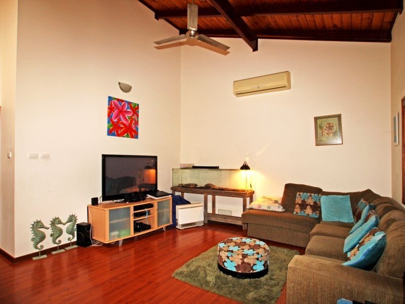13 Lakeshore Parade, Sussex Inlet NSW 2540
