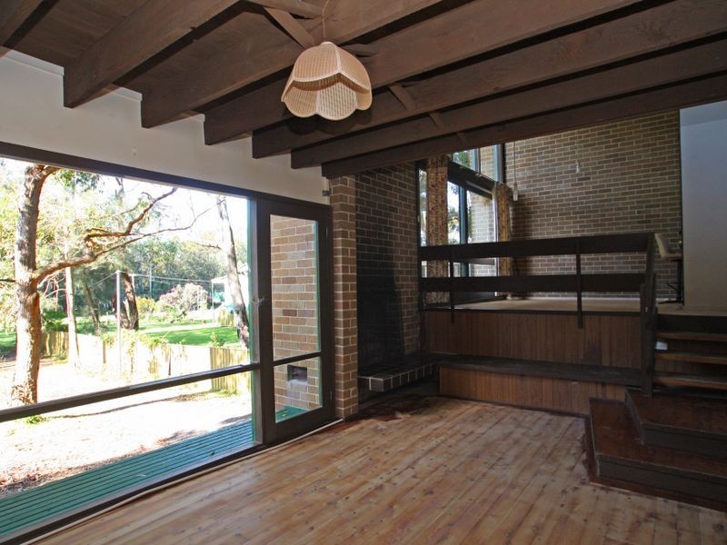 19 Fairview Crescent, Sussex Inlet NSW 2540